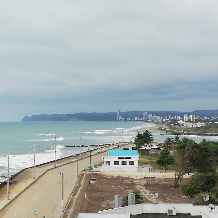 Hotel Internacional en Atacames Exterior foto